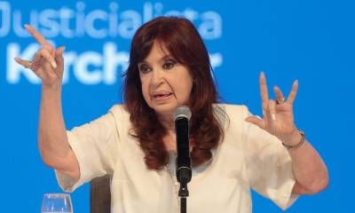 CFK calienta la interna: “Estar discutiendo por un lugar en la lista, por Dios”