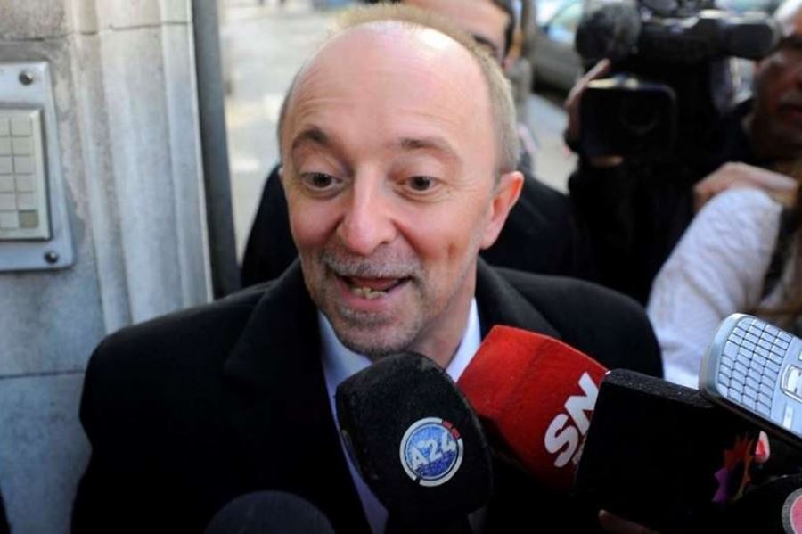 Golpearon y amenazaron al fiscal Cartasegna: "Si no te suicidás, te suicidamos"