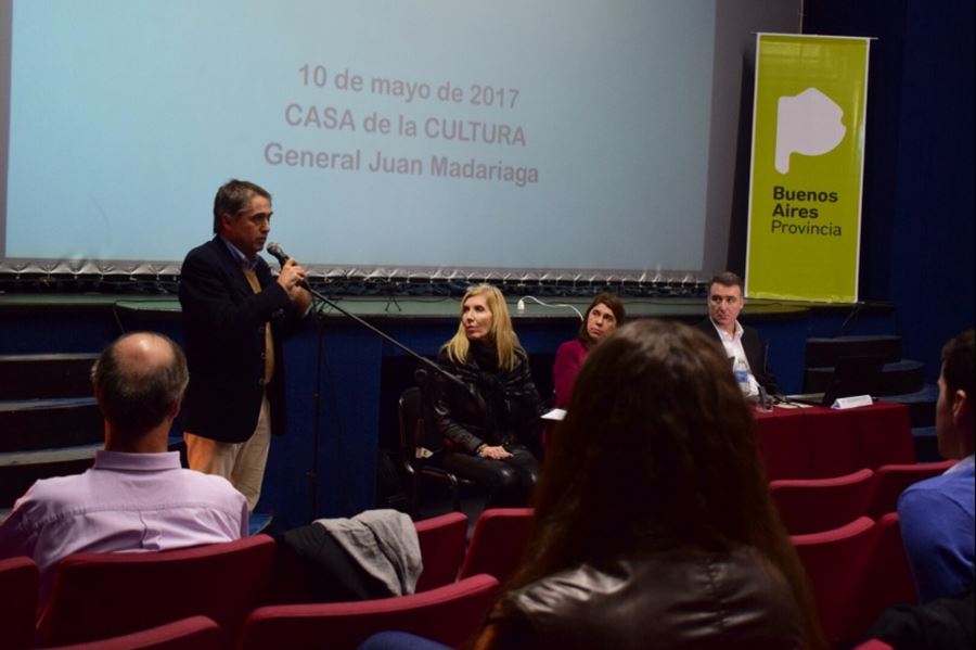 Lorenzino disparó contra Aubasa y asegura que su única propuesta "es instalar peajes para conseguir fondos”