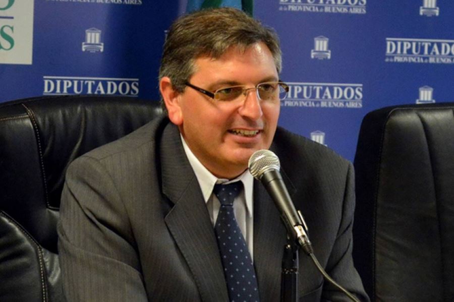 "En las circunstancias que estamos, no hay nadie que sobre en nuestro espacio", sostuvo Abarca
