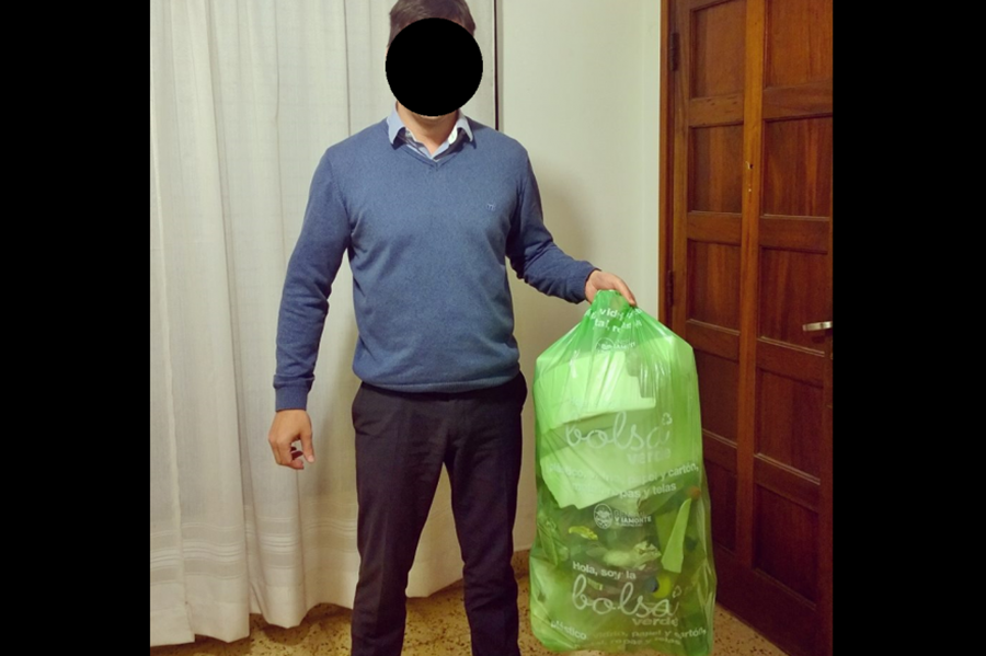 ¿Quién es el intendente que se puso la camiseta de la bolsa verde y saca la basura en casa?