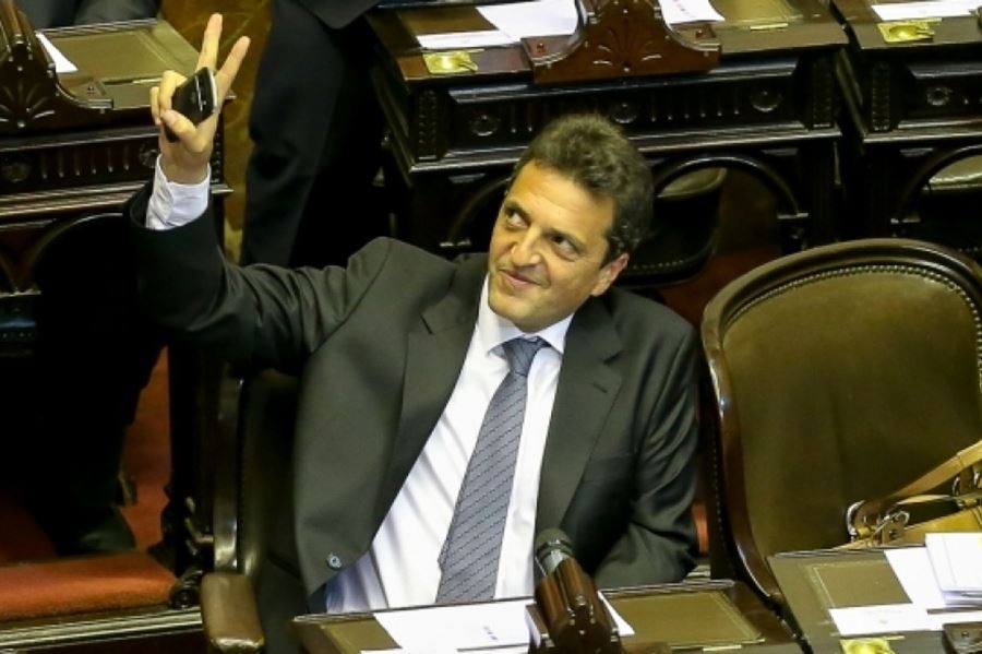 Facundo Moyano y Sergio Massa, los diputados bonaerenses en el podio de faltazos