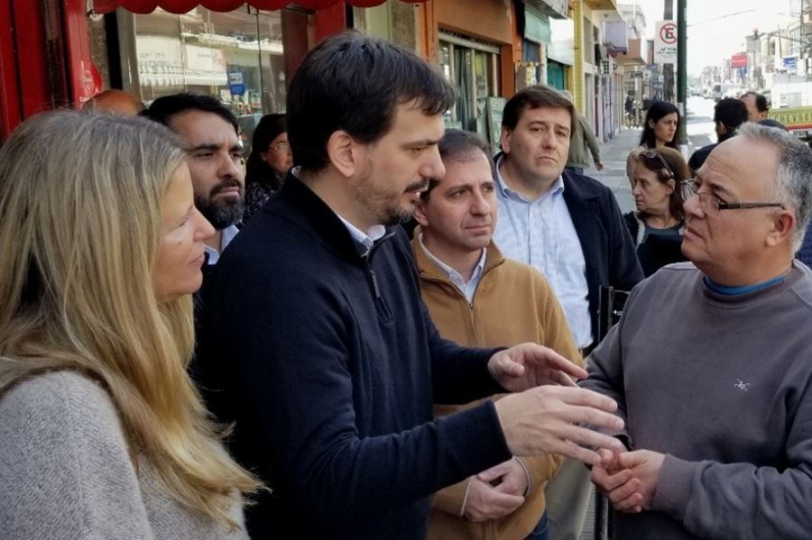 Sebastián Galmarini: "El gobierno no puede seguir con esta política de insensibilidad y soberbia"