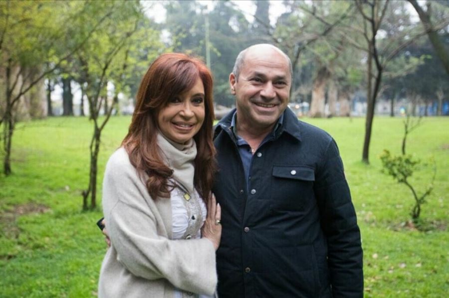 Cristina reunió a la tropa peronista de la atesorable tercera sección para retomar la campaña
