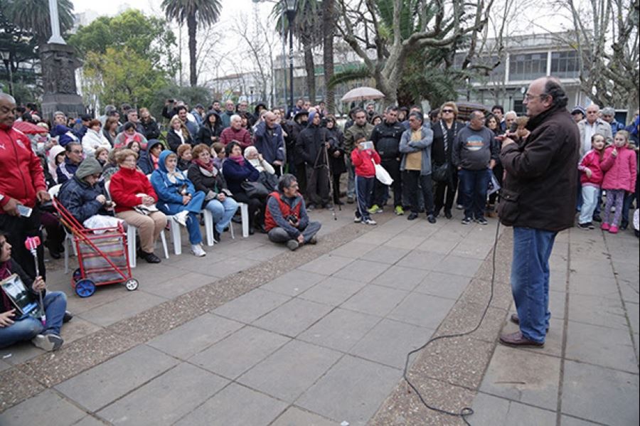 Leopoldo Moreau: “En octubre la sociedad tiene en sus manos parar la tormenta”