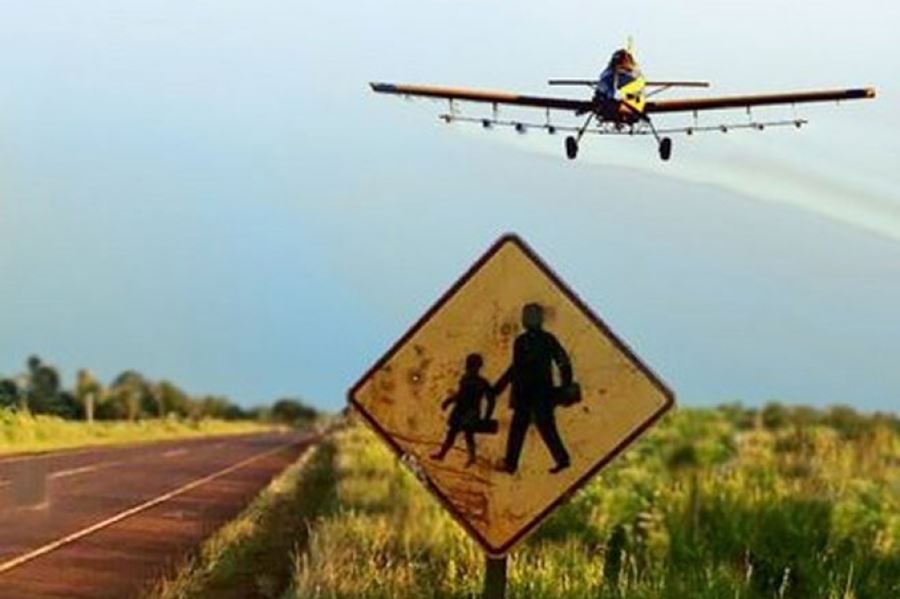 Polémica: Denuncian fumigación sobre escuela rural y desde el municipio dicen que "se respetó la ordenanza"