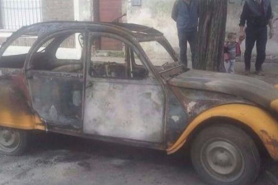 Prendieron fuego el auto del concejal "Pancho" Bruno