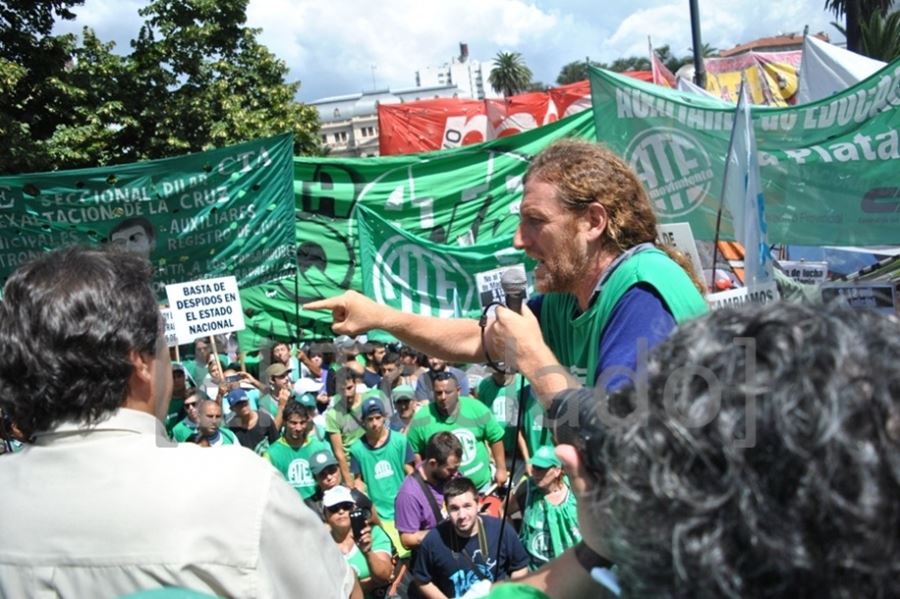 Histórico: Más de 3 mil trabajadores de Educación pasaron a planta permanente