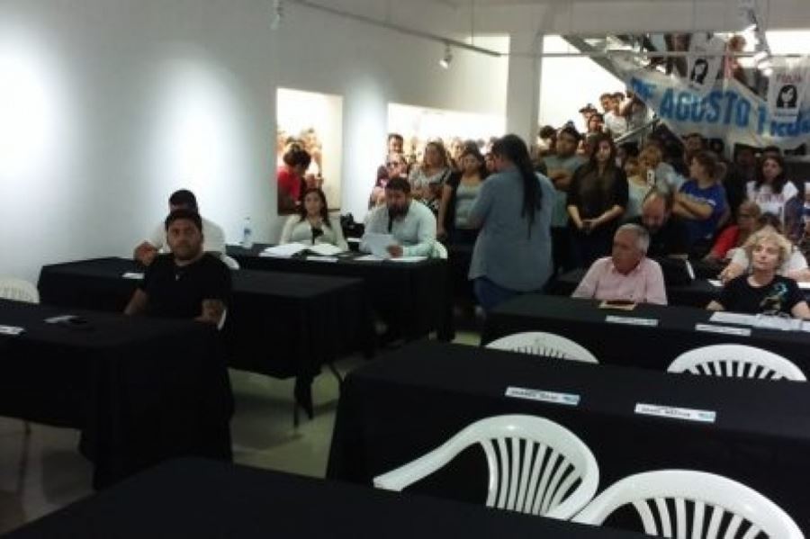 Sin el voto de Cambiemos, el Concejo Deliberante sancionó a Walter Festa
