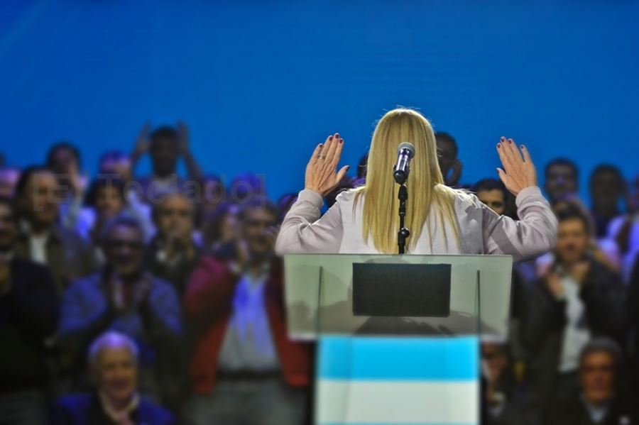 Margarita Stolbizer se para en la mitad de la cancha: “Yo quisiera estar con Sergio Massa”