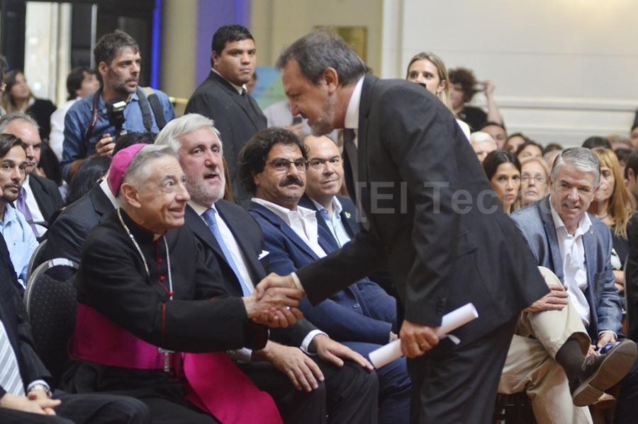 Roberto Costa: “Habilitar el debate en el Congreso sobre el aborto es un “gesto de madurez”