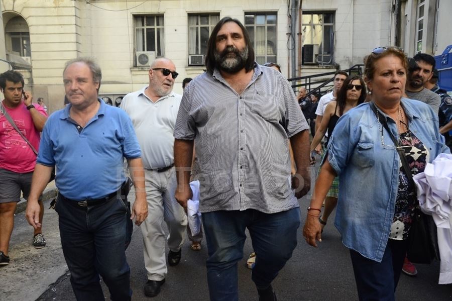Se calienta el clima entre gremios docentes y la Provincia, y tambalea el ciclo lectivo