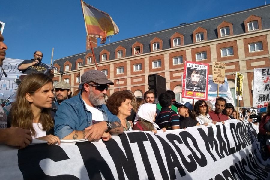 Movilización por Santiago Maldonado: "Patricia Bullrich va a tener que renunciar"