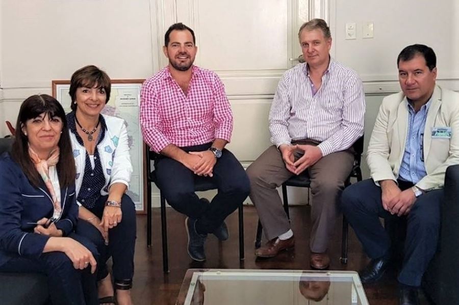La Corte avaló el avance de Farmacity sobre la provincia, y el massismo disparó: "Es vergonzoso"