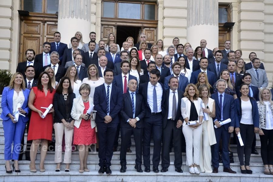 Los legisladores y las legisladoras de Cambiemos agitaron el #YoNoParo desde sus redes