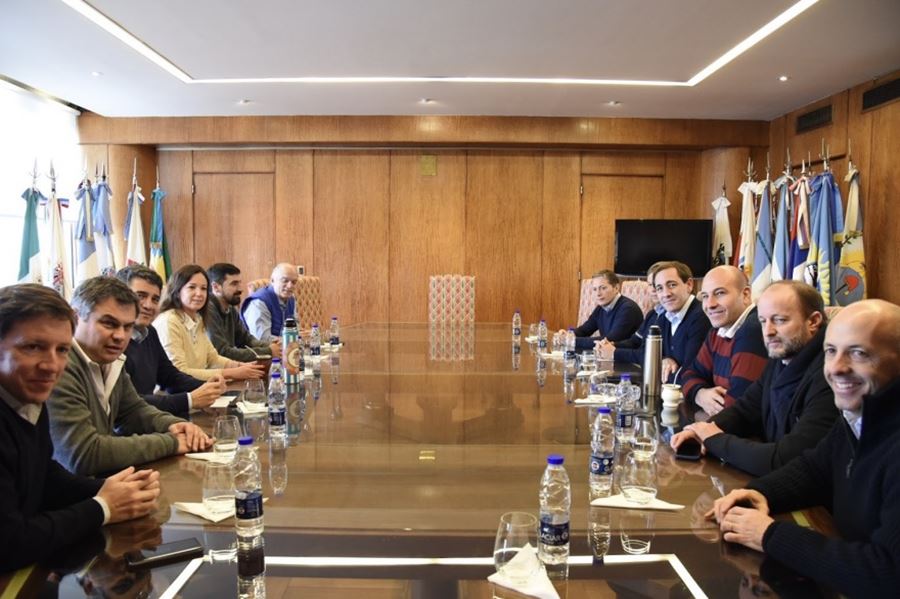 Intendentes de Cambiemos y el peronismo se reunieron con Stanley para fortalecer la agenda social
