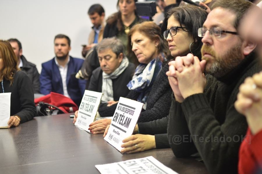 Legisladores bonaerenses se reunieron los trabajadores despedidos de Télam