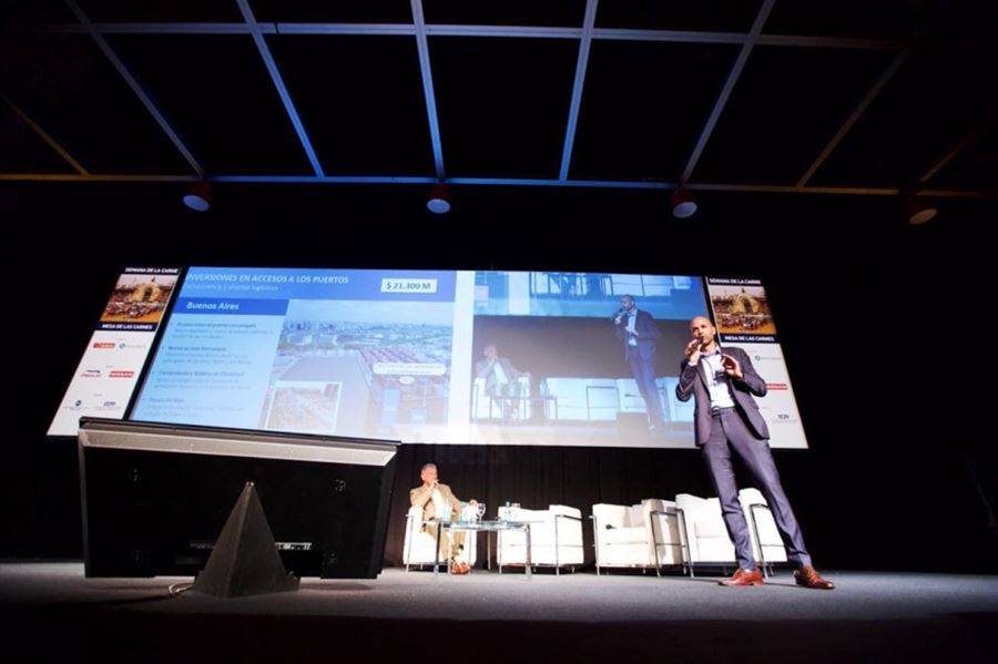 Guillermo Dietrich anunció una nueva suba de transporte para el Área Metropolitana
