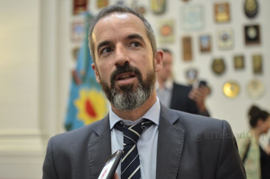Impulsan la extensión de las licencias familiares en la provincia en casos de nacimiento y adopción