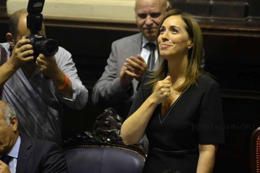 Con la palabra "orgullo" como bandera, intendentes y legisladores saludaron a Vidal en el día de su cumpleaños