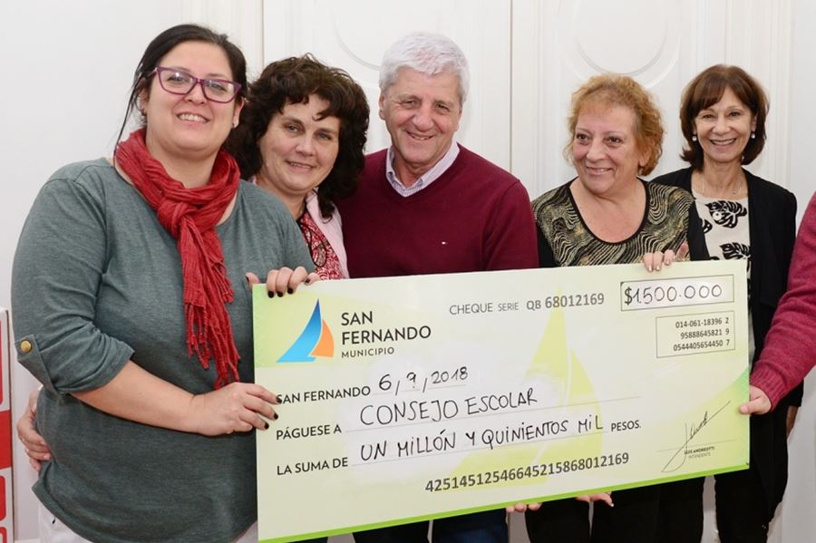 Un intendente massista otorgó un nuevo apoyo económico al Consejo Escolar para mejorar las escuelas provinciales