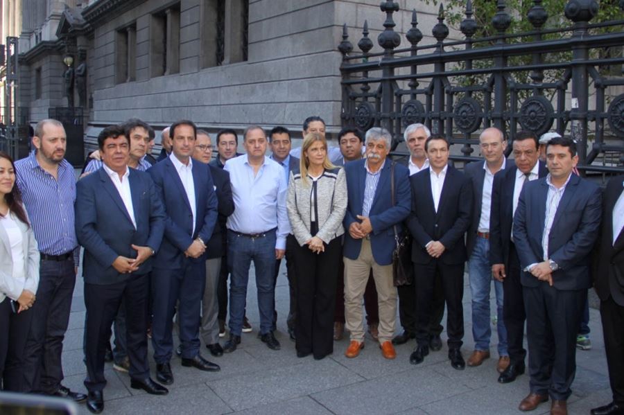 Según Verónica Magario, lo que ofrece el gobierno a cambio de la quita del Fondo Sojero es "un auténtico despojo"