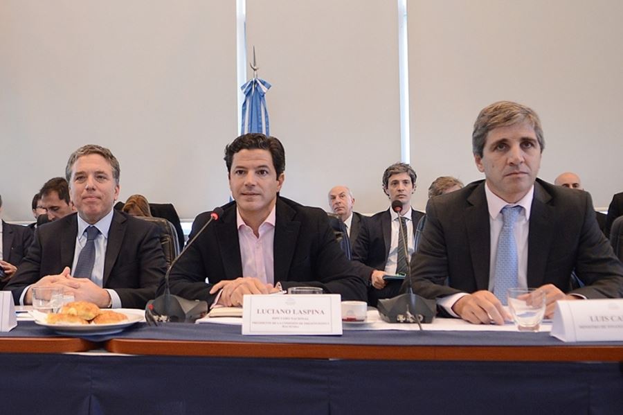 Luis Caputo dejó el Banco Central: Lo reemplaza el dos de Dujovne y el uno del FMI