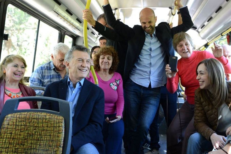 La Nación busca transferir los subsidios del transporte al bolsillo de los bonaerenses