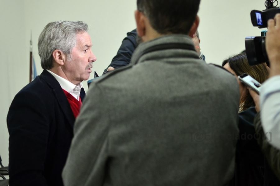 Solá oficializó su partida del Frente Renovador y anunció la creación de un bloque con otros exiliados