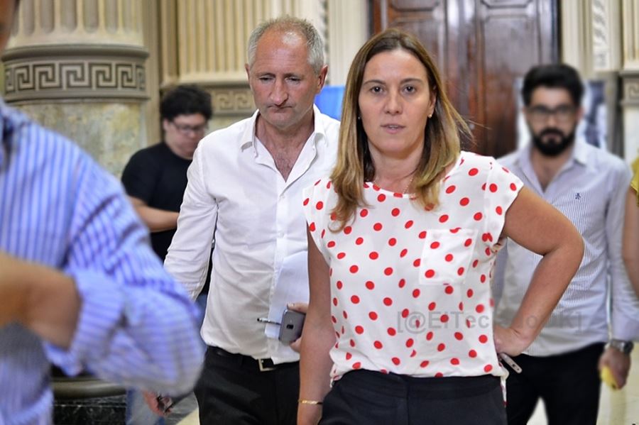 El paso de Lacunza por la Legislatura, según el FR: "Decidieron pagar déficit a costa de los municipios"