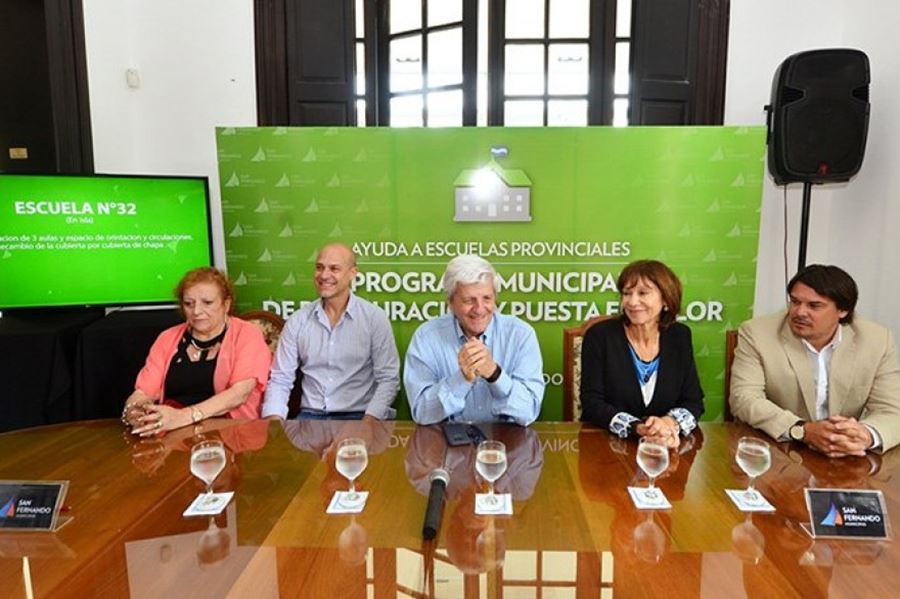 Andreotti desembolsa 80 millones de fondos municipales para arreglar escuelas provinciales en el verano