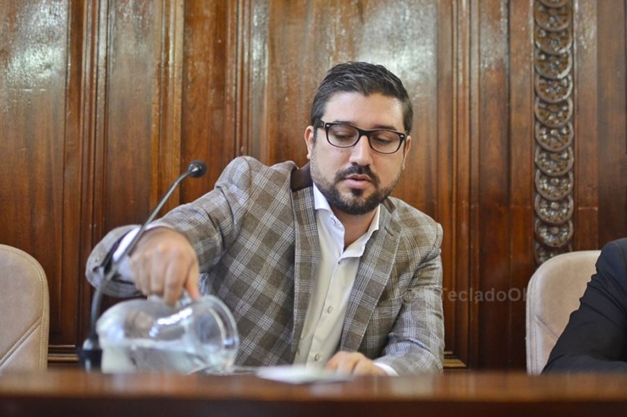 Denuncian al presidente del Concejo Deliberante de La Plata, Fernando Ponce, por acoso sexual laboral