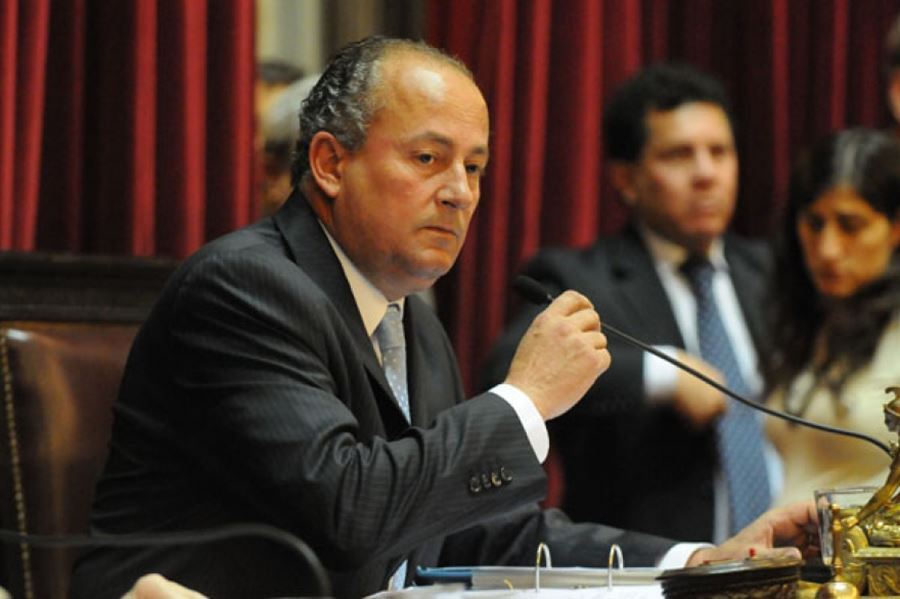 Denunciaron al senador Marino por abuso sexual: Hace días fue premiado por su desempeño en el Senado