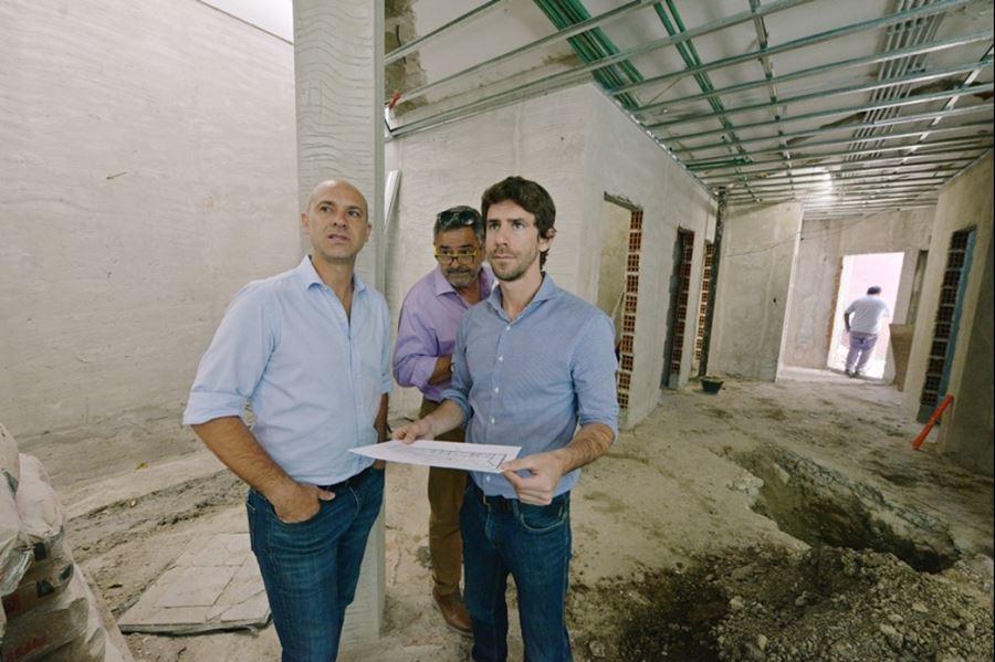 Avanza la construcción del vacunatorio municipal en tierra massista