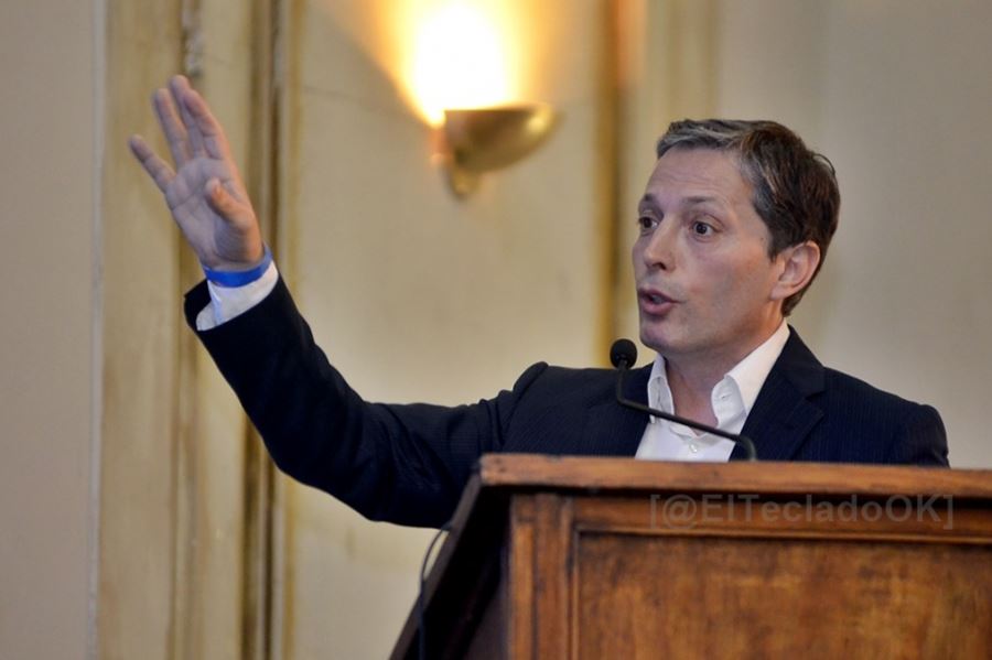Intendente peronista fue a la Justicia para frenar el tarifazo en su territorio