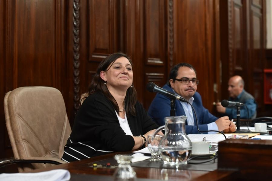 La Plata adhirió a la ley Micaela, una normativa pensada para educar al Estado en materia de género