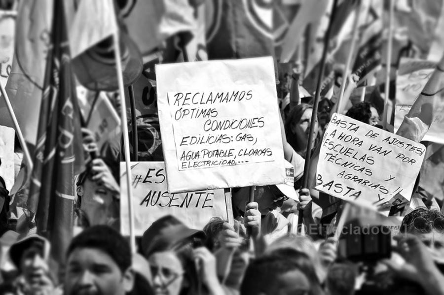 El efecto Sandra y Rubén: tras la muerte de los docentes, 200 mil alumnos están sin gas en la provincia