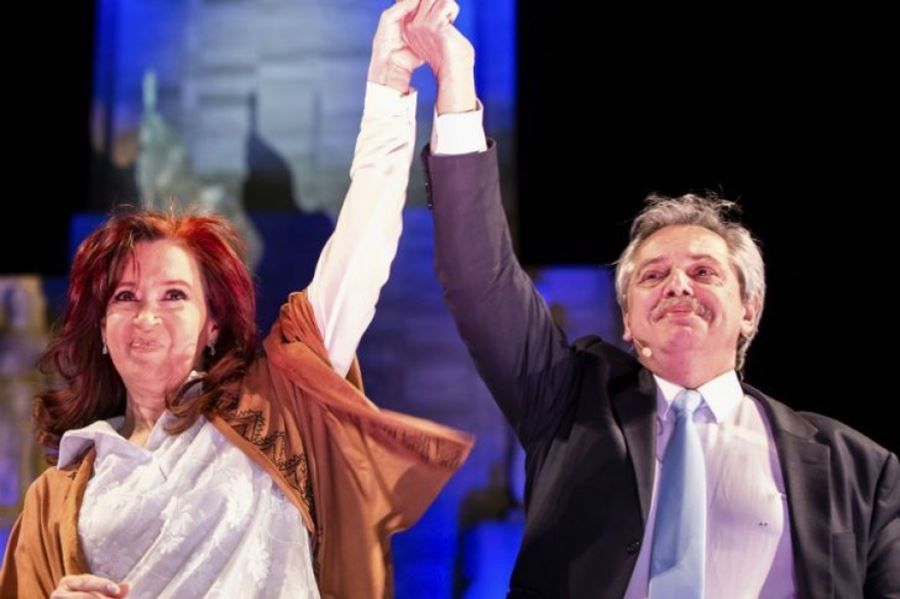 Primeros datos oficiales: los Fernández ganan por el 47 por ciento de los votos