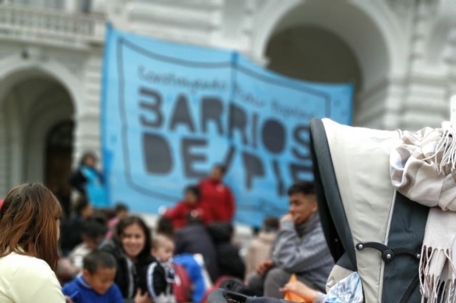 A horas de que el Congreso trate la emergencia alimentaria, Barrios de Pie banca la parada desde la calle
