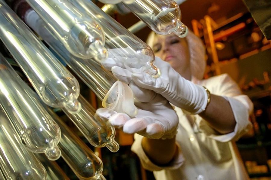 Tras 66 años en funcionamiento, cerró la fábrica de Bombuchas y de preservativos Camaleón