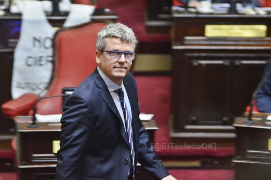 Senadores bonaerenses afines a Monzó ratifican que "la destitución de Morales es lisa y llanamente un golpe"