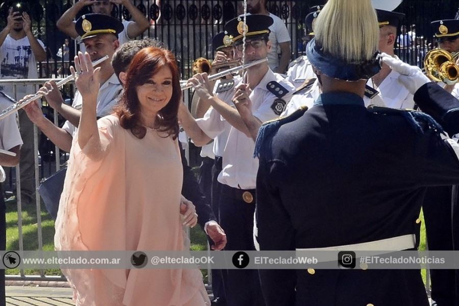 En fotos: el detrás de escena de la asunción de Axel Kicillof