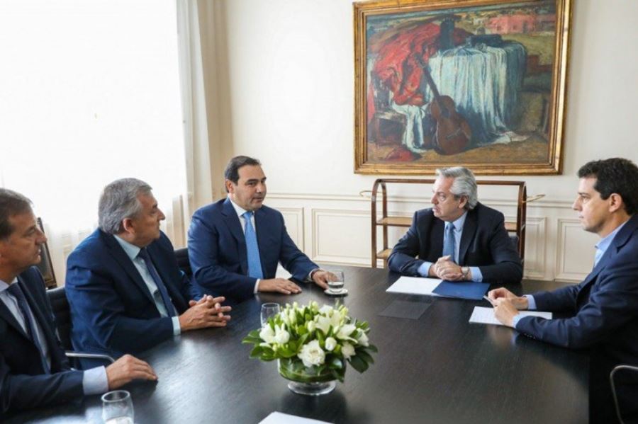 Tras reunirse con Fernández, el radicalismo aseguró que dará quórum para tratar el proyecto de emergencia