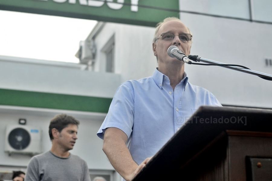 Daniel Gollan denunció que encontraron 162 mil dosis de vacunas vencidas en un depósito de la provincia