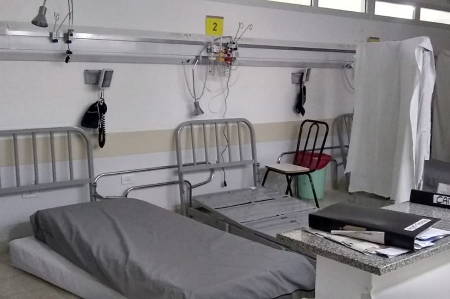 Salud repondrá las camas en el hospital de San Nicolás: habían sido reemplazadas por camillas vencidas