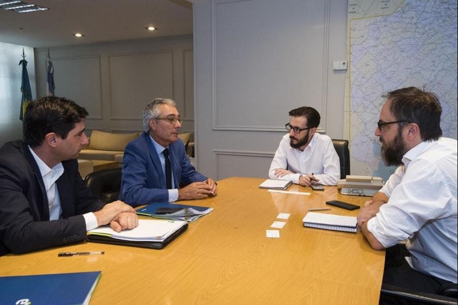 Simone se reunió con autoridades de Edenor para dialogar sobre tarifas sociales y urbanización de barrios