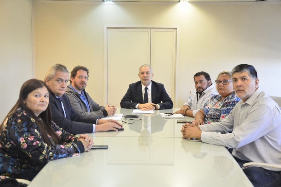 Los judiciales le reclamaron al ministro Alak la urgente convocatoria por parte del ejecutivo para discutir salarios