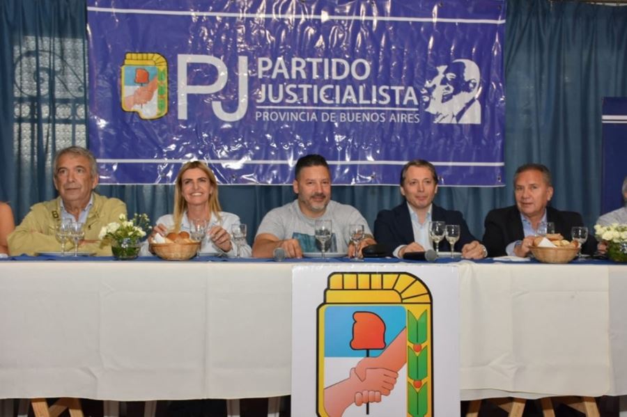 El PJ bonaerense salió a respaldar el proceso de reestructuración de la deuda