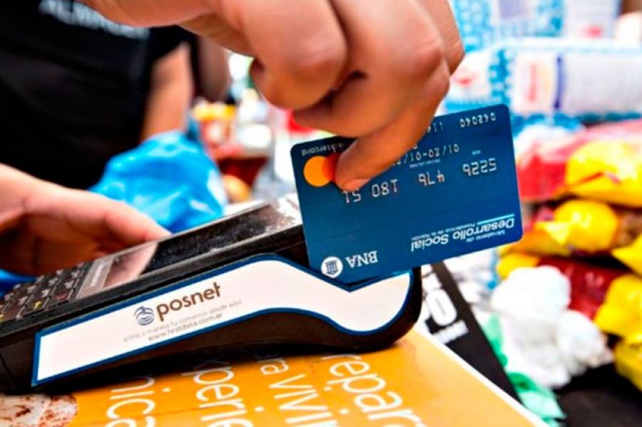 Desde fin de mes, la Tarjeta Alimentar se podrá usar desde el celular y comprar con código QR