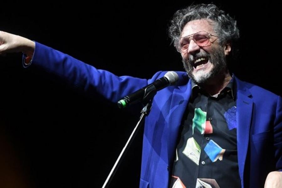 De Fito Pez a Chris Martin: los músicos usan el streaming para hacer shows sin público